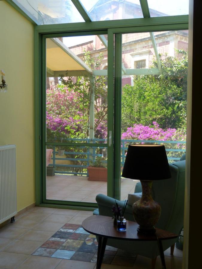 AΥΓΗ Garden House Chania with private entrance Buitenkant foto